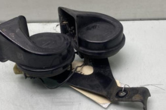 Avertisseur/Klaxon PEUGEOT 5008 1