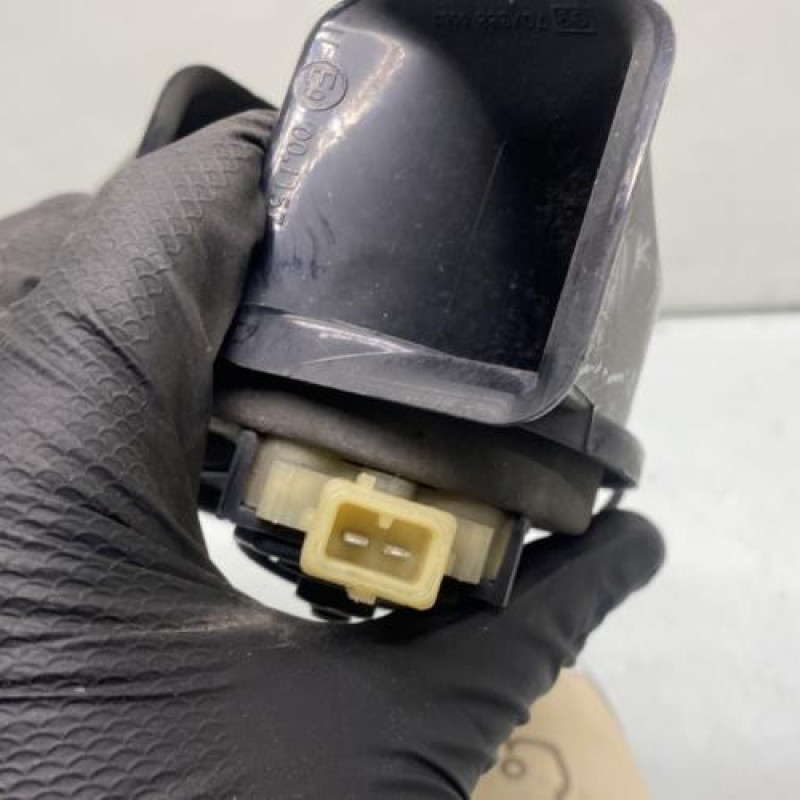 Avertisseur/Klaxon PEUGEOT 5008 1 Photo n°4