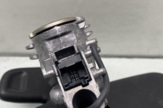 Retroviseur interieur PEUGEOT 5008 1