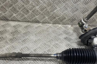 Cremaillere assistee PEUGEOT 5008 1