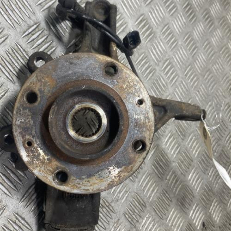 Pivot de moyeu avant gauche PEUGEOT 5008 1 Photo n°2