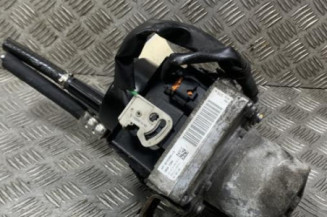 Pompe de direction PEUGEOT 5008 1