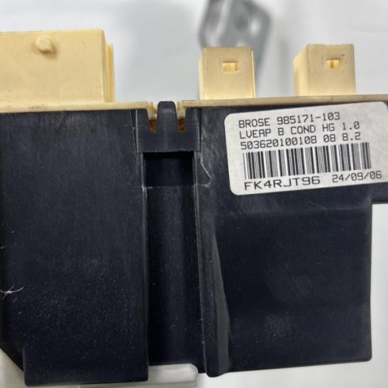 Leve vitre electrique avant gauche CITROEN C4 1 Photo n°3