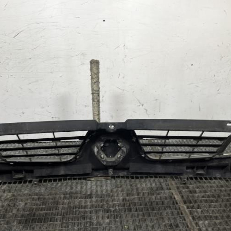 Calandre RENAULT TRAFIC 2 Photo n°6