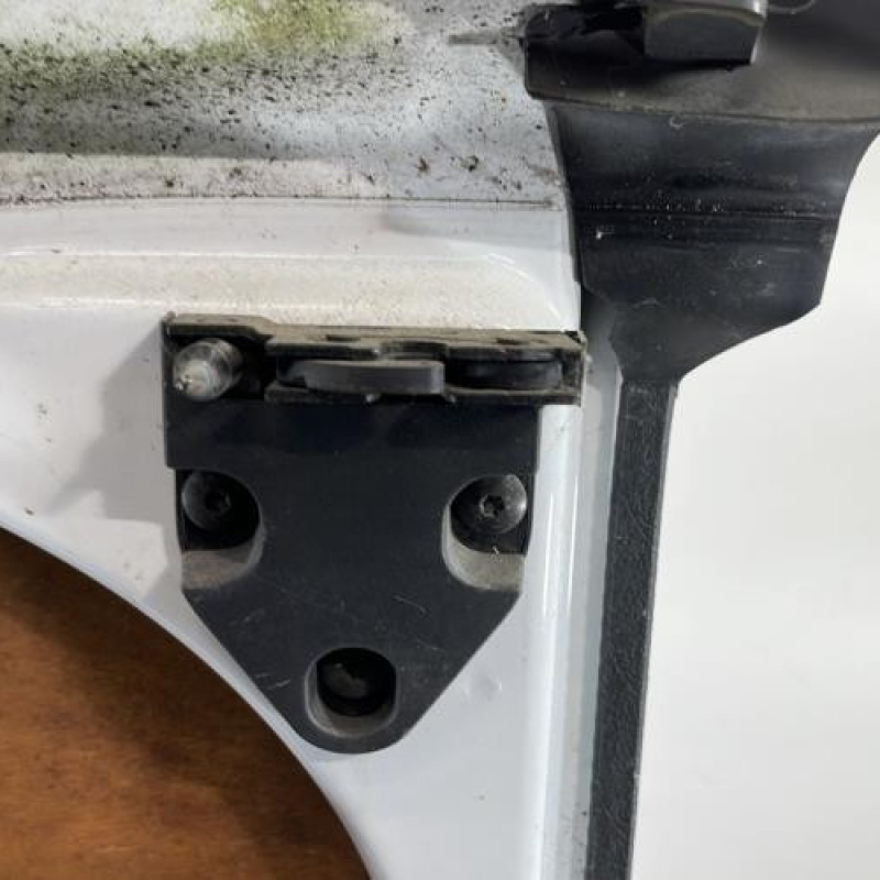 Porte de coffre droit RENAULT TRAFIC 2 Photo n°4