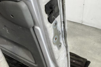 Porte de coffre gauche RENAULT TRAFIC 2