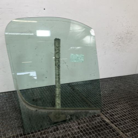 Vitre avant droit RENAULT TRAFIC 2