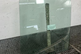 Vitre avant gauche RENAULT TRAFIC 2