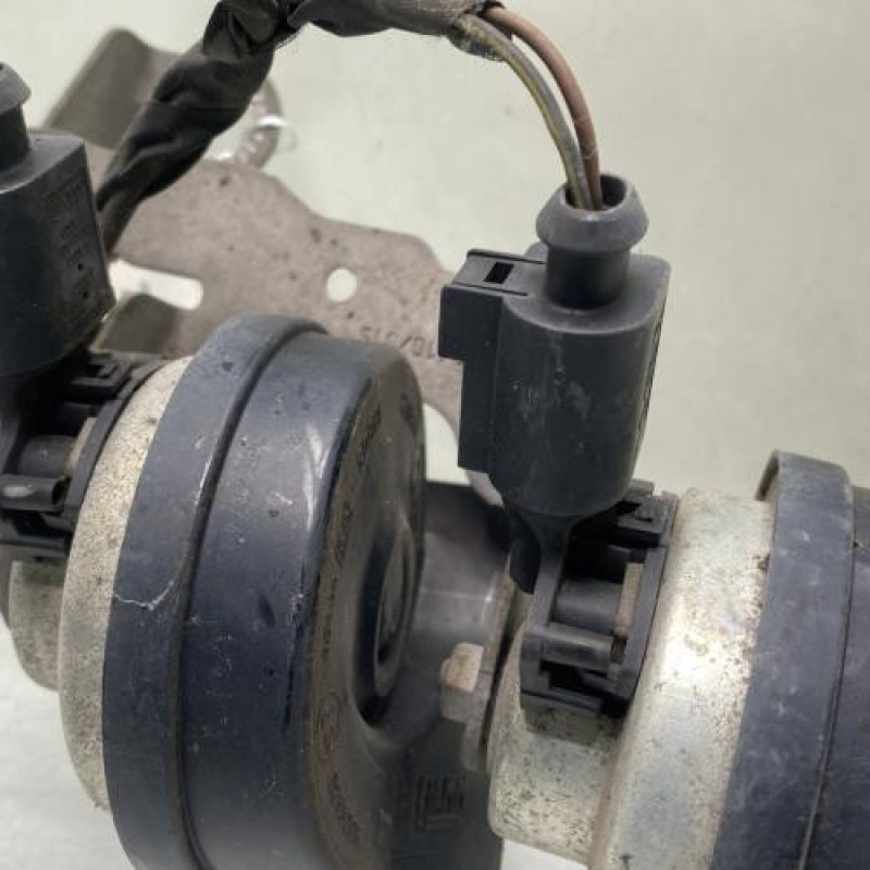 Avertisseur/Klaxon AUDI A3 2 Photo n°4