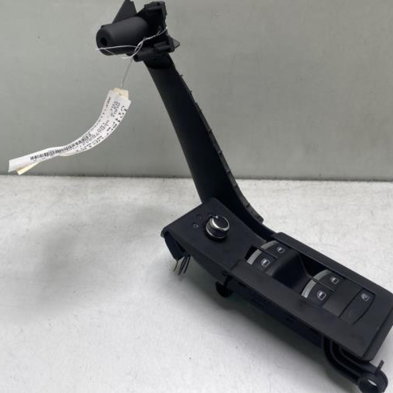 Interrupteur de leve vitre avant gauche AUDI A3 2 Photo n°1