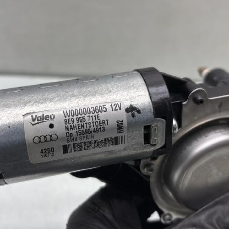 Moteur essuie glace arriere AUDI A3 2 Photo n°4