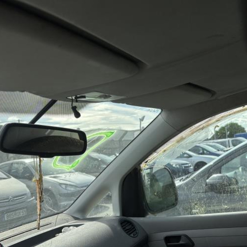 Custode avant droit VOLKSWAGEN CADDY 3 Photo n°19