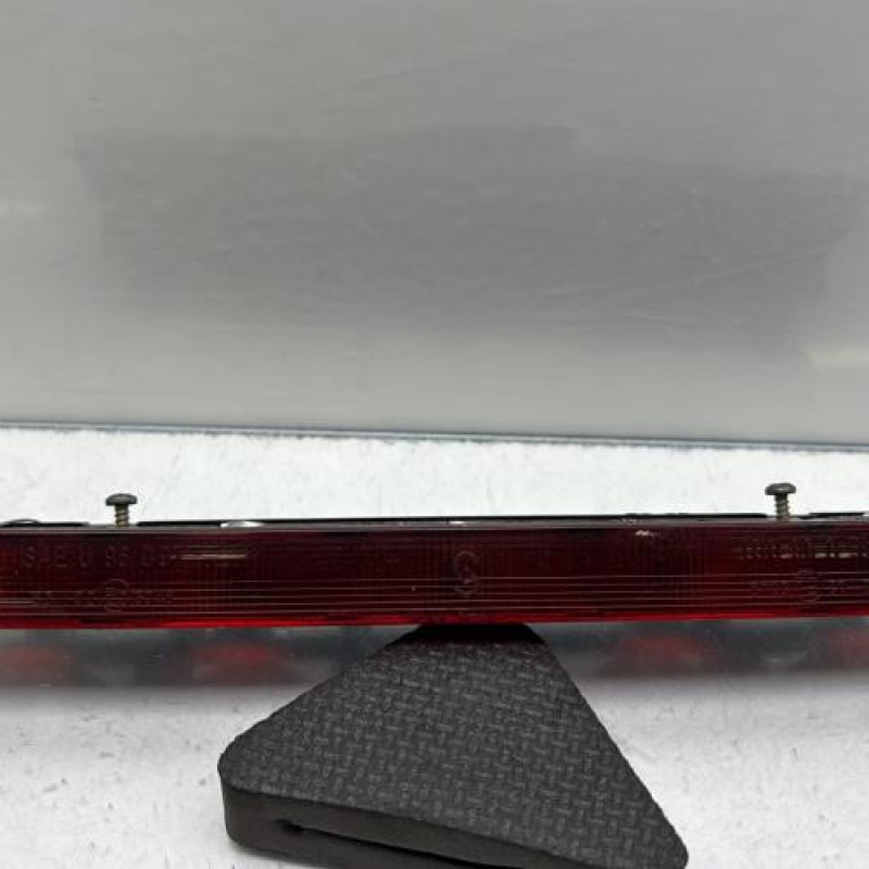 Feu arriere stop central CITROEN XSARA PICASSO Photo n°1