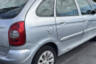 Feu arriere stop central CITROEN XSARA PICASSO