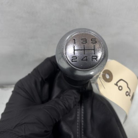 Pommeau de vitesses PEUGEOT 207