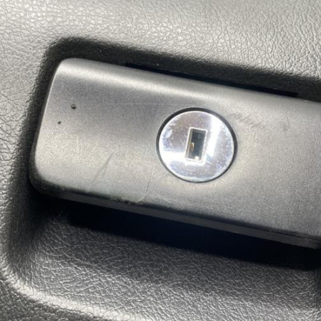 Boite a gants PEUGEOT 207