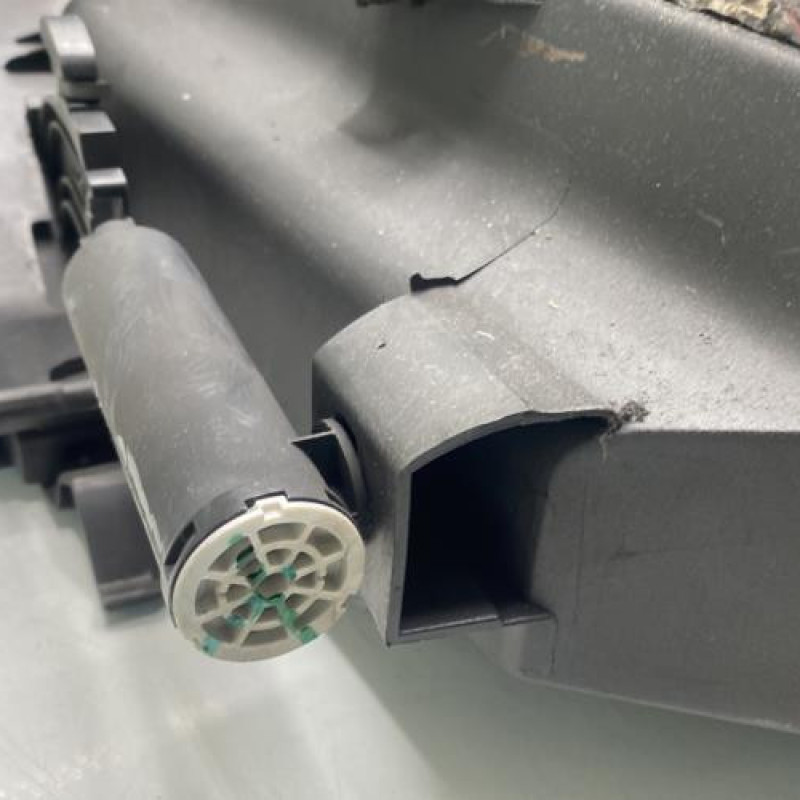 Boite a gants PEUGEOT 207 Photo n°7