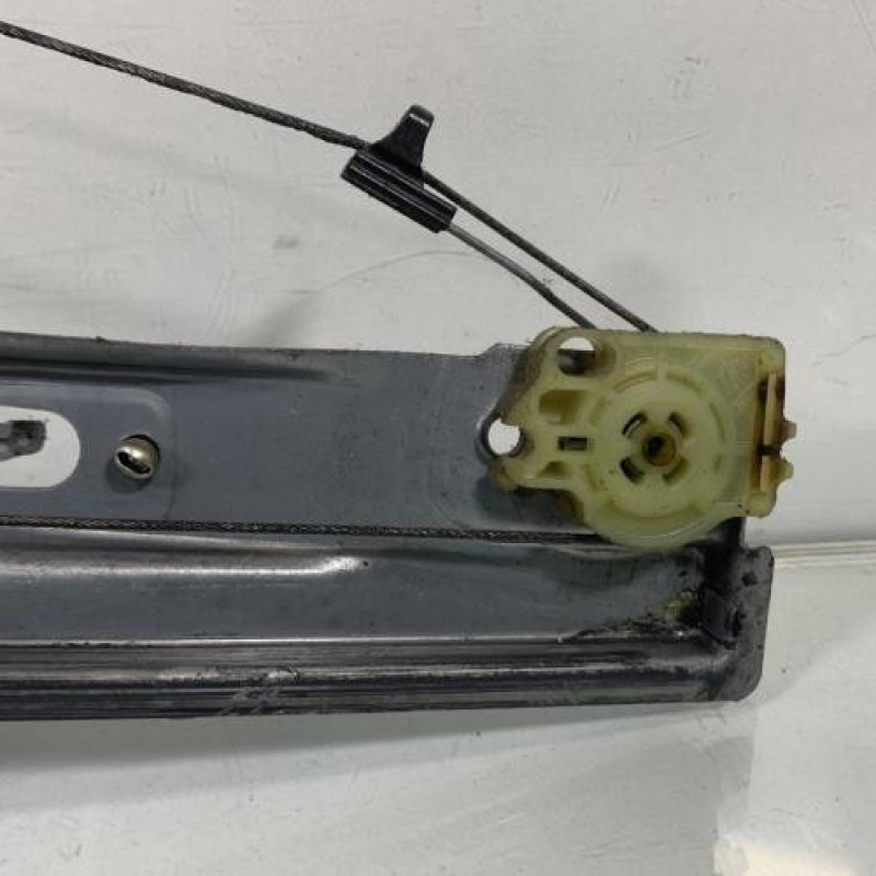 Leve vitre electrique avant droit PEUGEOT 207 Photo n°6