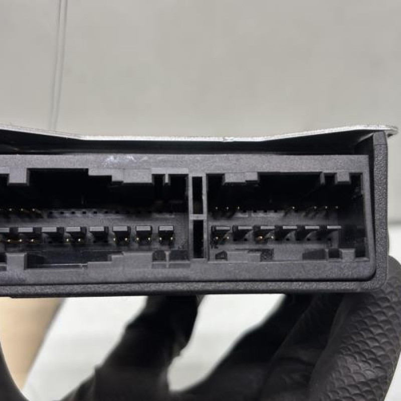 Boitier air bag PEUGEOT 208 1 Photo n°3