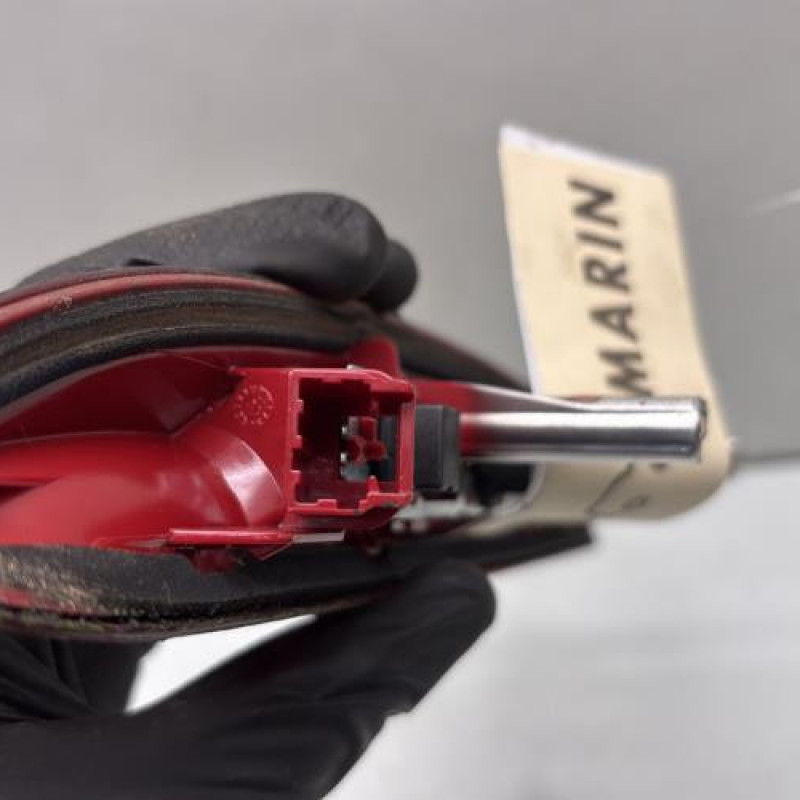 Feu arriere stop central PEUGEOT 208 1 Photo n°3