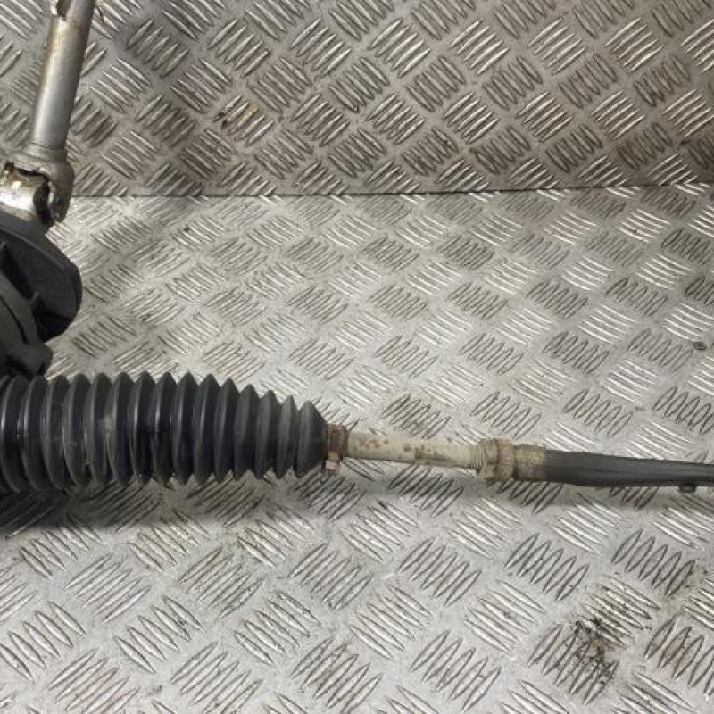 Cremaillere assistee PEUGEOT 208 1 Photo n°4