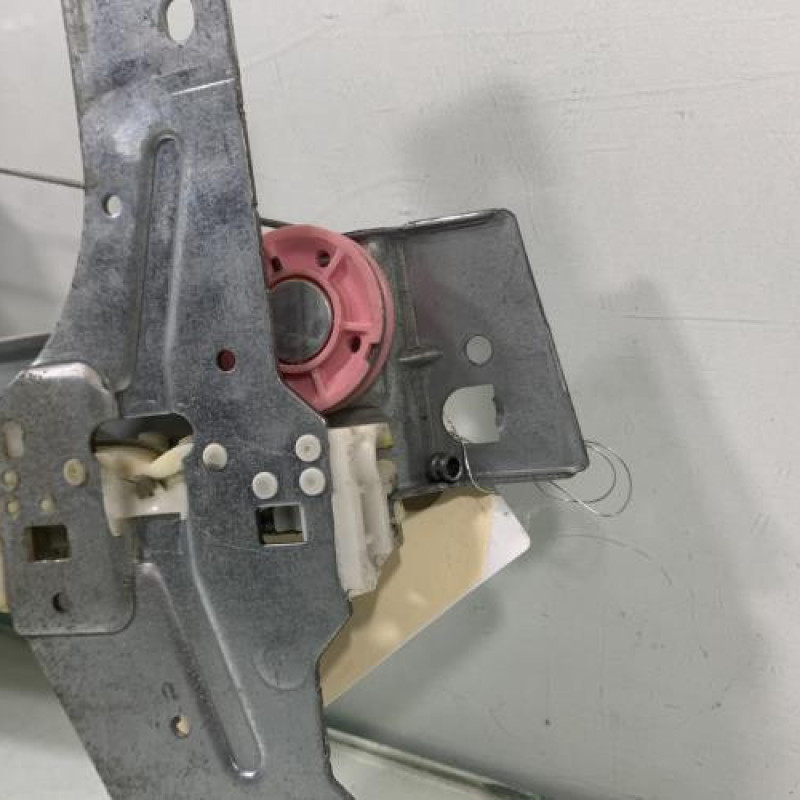 Leve vitre electrique arriere gauche PEUGEOT 207 Photo n°5