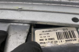 Leve vitre electrique arriere gauche PEUGEOT 207