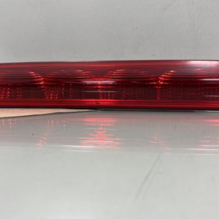 Feu arriere stop central PEUGEOT 308 1