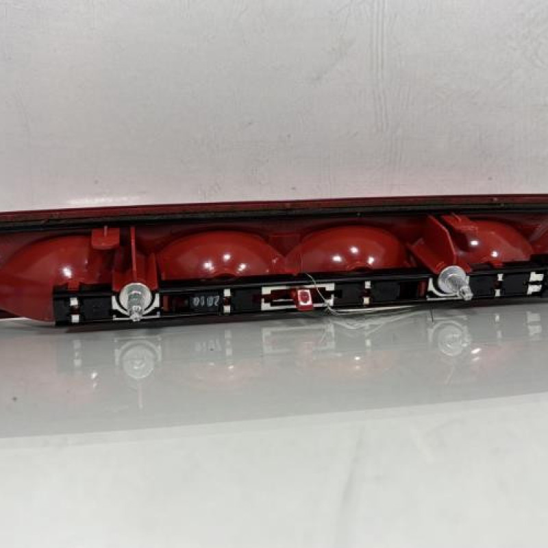 Feu arriere stop central PEUGEOT 308 1 Photo n°4