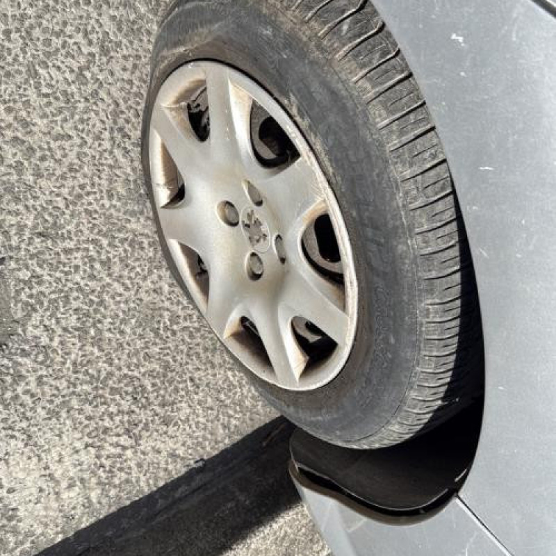 Pivot de moyeu avant droit PEUGEOT 308 1 Photo n°13