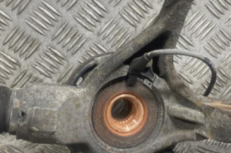 Pivot de moyeu avant gauche PEUGEOT 308 1