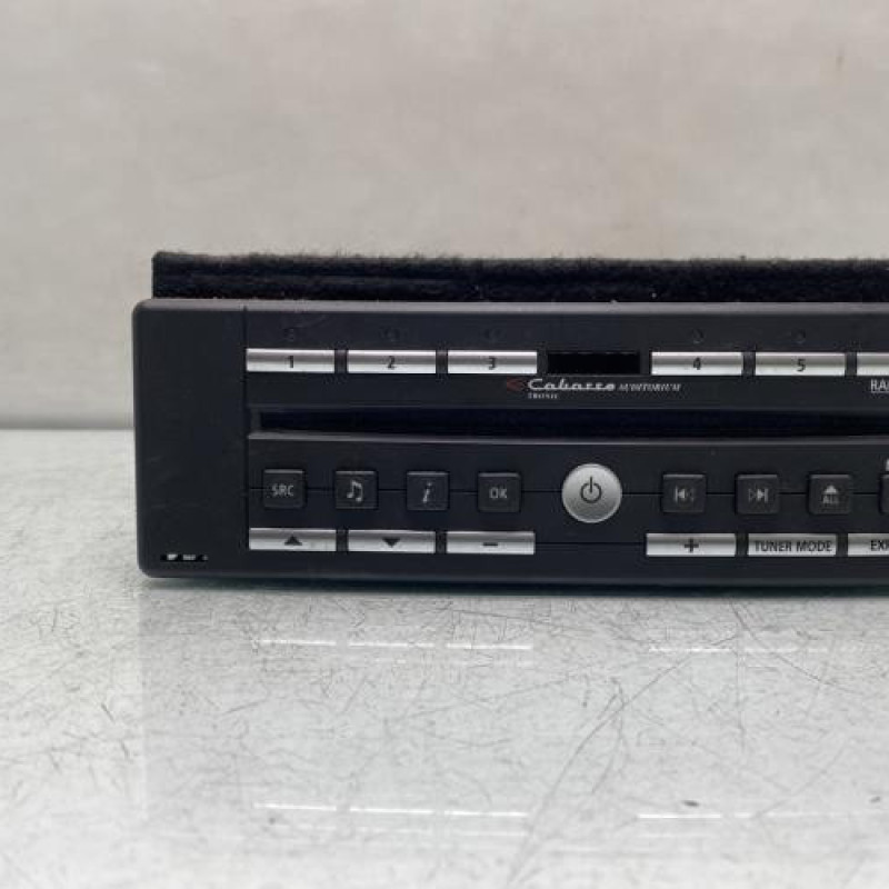 Autoradio d'origine RENAULT LAGUNA 2 Photo n°1