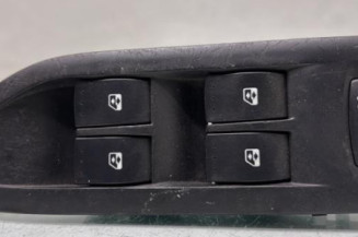 Interrupteur de leve vitre avant gauche RENAULT LAGUNA 2 Photo n°1