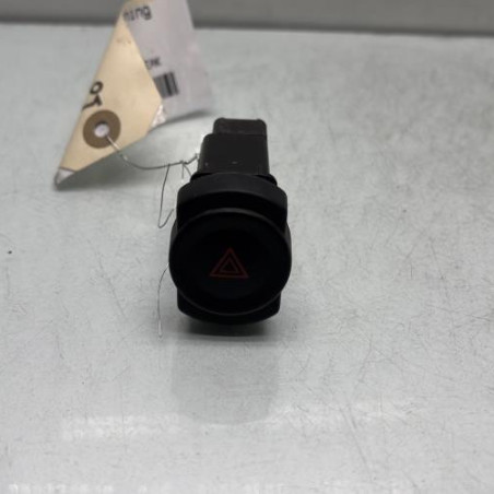 Bouton de warning DACIA LOGAN MCV 1 Photo n°1