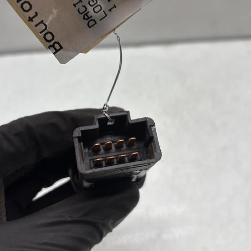 Bouton de warning DACIA LOGAN MCV 1 Photo n°3