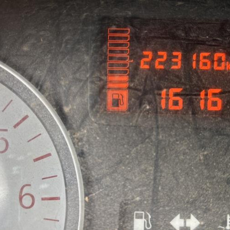 Bouton de warning DACIA LOGAN MCV 1 Photo n°20