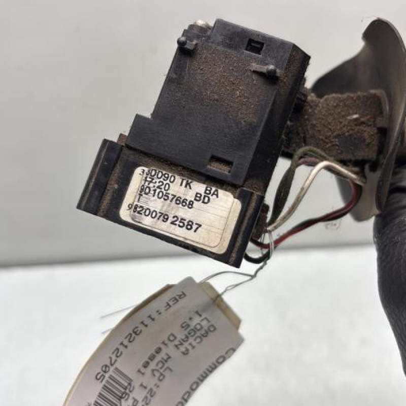 Commodo phare DACIA LOGAN MCV 1 Photo n°3