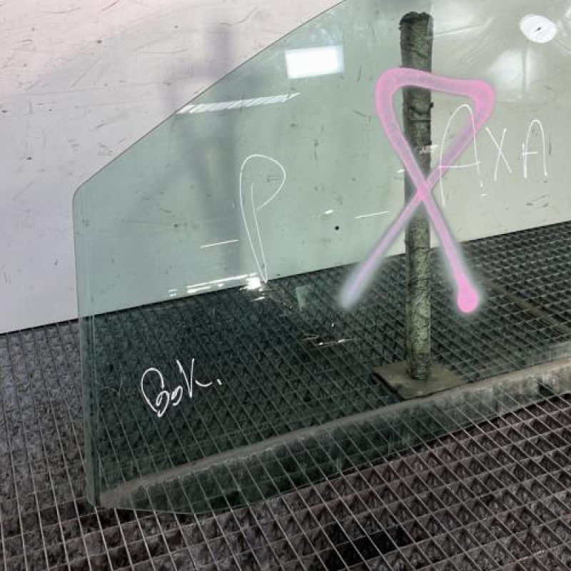 Vitre avant gauche PEUGEOT EXPERT 2 Photo n°2