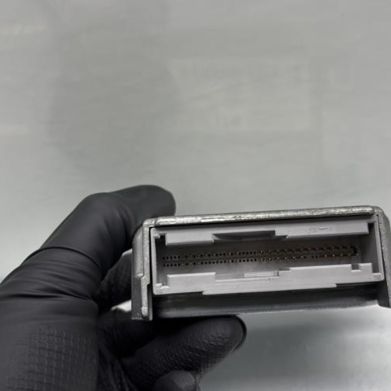 Boitier air bag RENAULT CLIO 2 CAMPUS Photo n°3