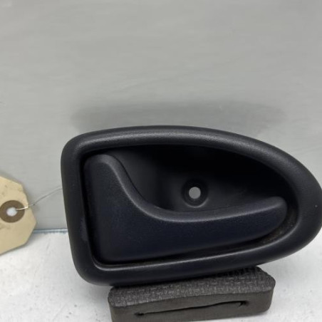 Poignee interieur avant gauche RENAULT CLIO 2 CAMPUS Photo n°1