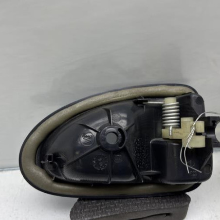 Poignee interieur avant gauche RENAULT CLIO 2 CAMPUS
