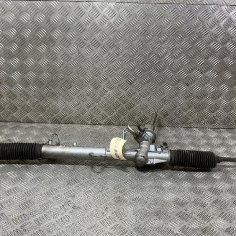 Cremaillere assistee FORD FOCUS 1 Photo n°1