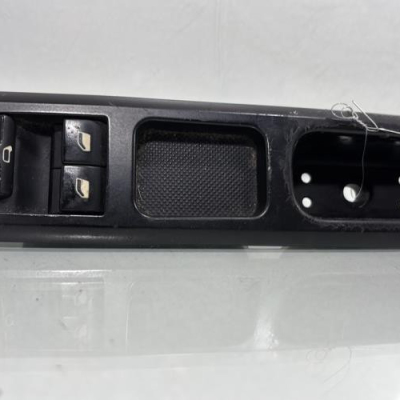 Interrupteur de leve vitre avant gauche PEUGEOT 407 Photo n°2