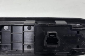 Interrupteur de leve vitre avant gauche PEUGEOT 407