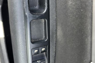 Interrupteur de leve vitre avant gauche PEUGEOT 407