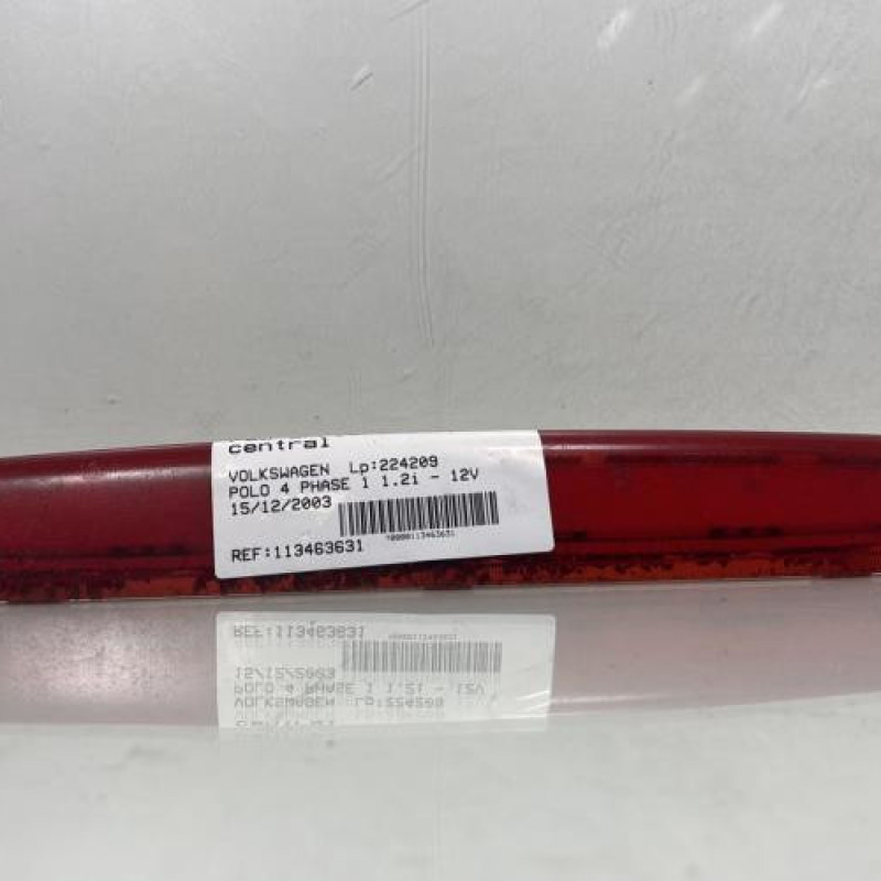 Feu arriere stop central VOLKSWAGEN POLO 4 Photo n°1