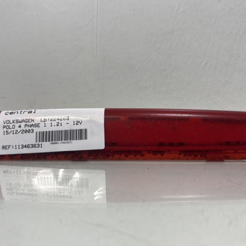 Feu arriere stop central VOLKSWAGEN POLO 4 Photo n°3