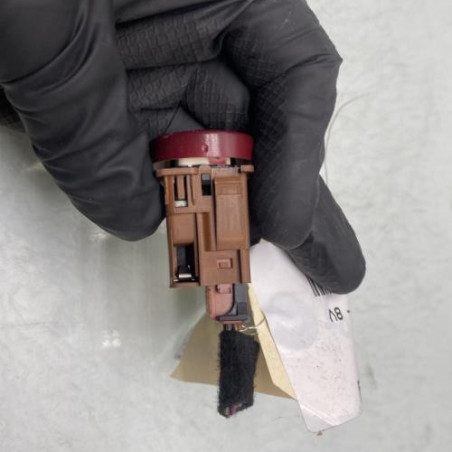 Bouton de warning CITROEN XSARA