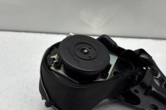 Ceinture arriere droit BMW SERIE 1 E88 Photo n°1