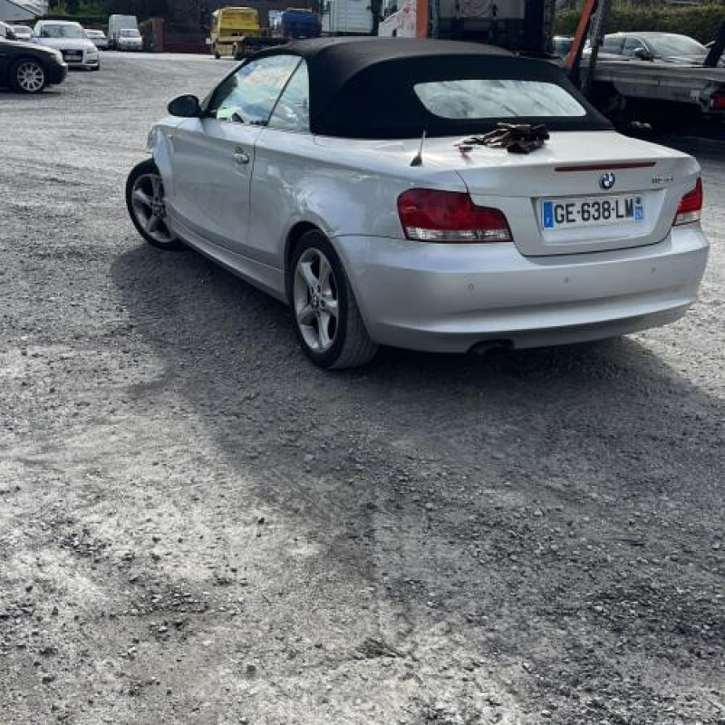 Ceinture avant droit BMW SERIE 1 E88 Photo n°8